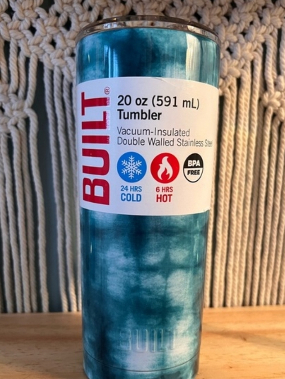 BUILT 20-ounce double-wall vacuum-sealed stainless stee tumble